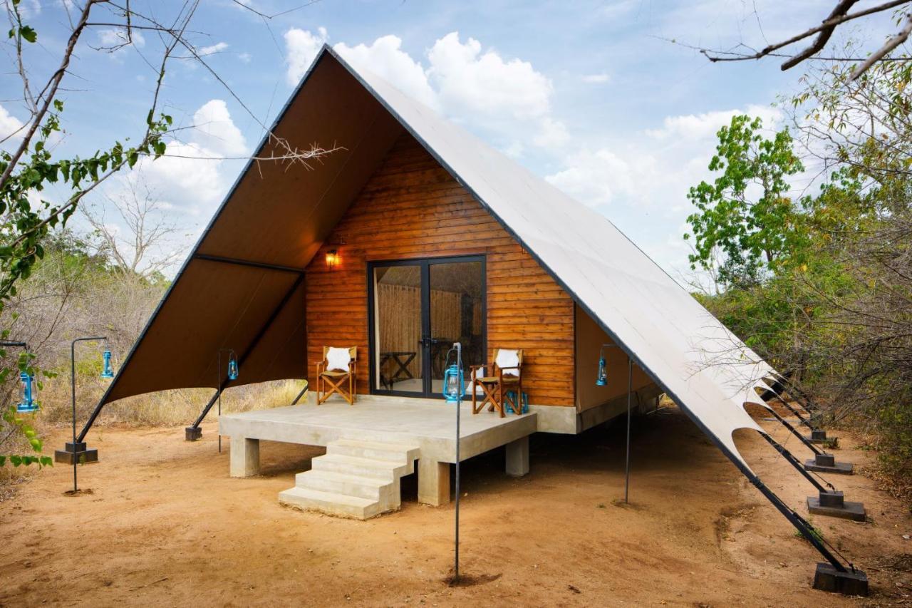 Makini Bush Camp, Yala Hotel ภายนอก รูปภาพ